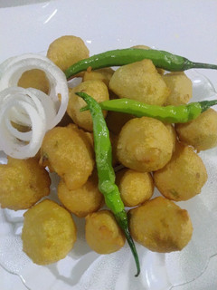 દાલ વડા (Dal Vada Recipe In Gujarati) રેસીપી મુખ્ય ફોટો
