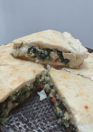 Una foto de Torta de pollo y espinaca