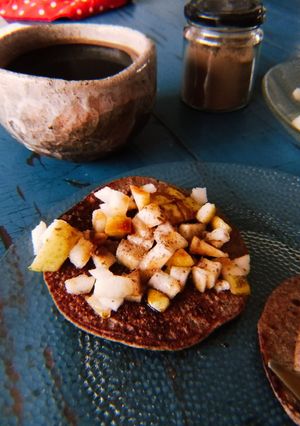 Una foto de Panqueques positivistas de banana y centeno (vegan)