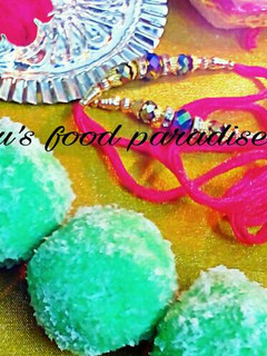 A picture of Date stuffed paneer coconut ladoo.