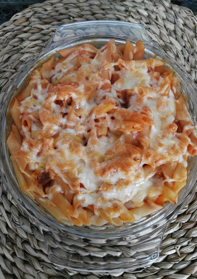 Una foto de Macarrones gratinados con chorizo