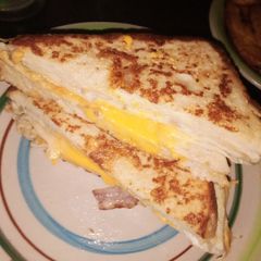A picture of French Toast Omelette Sandwich.