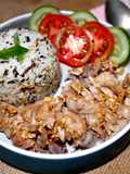 Ayam rebus nasi nori