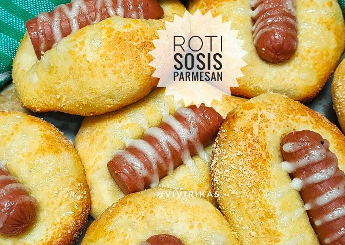 Roti Sosis Parmesan