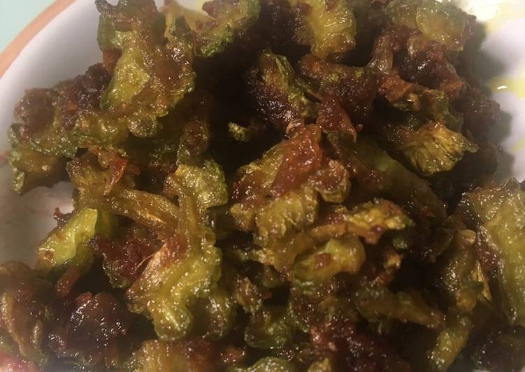 Resep: AppetizingPare Nenek Ndeso