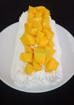Foto resep Nutrijell Mango Roll Cake