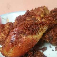 รูปของ Ayam serundeng lengkuas