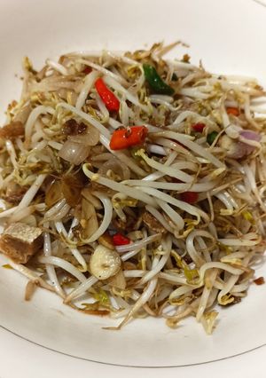 Foto resep Toge cah ikan asin telang tenggiri (ikan jan phu)