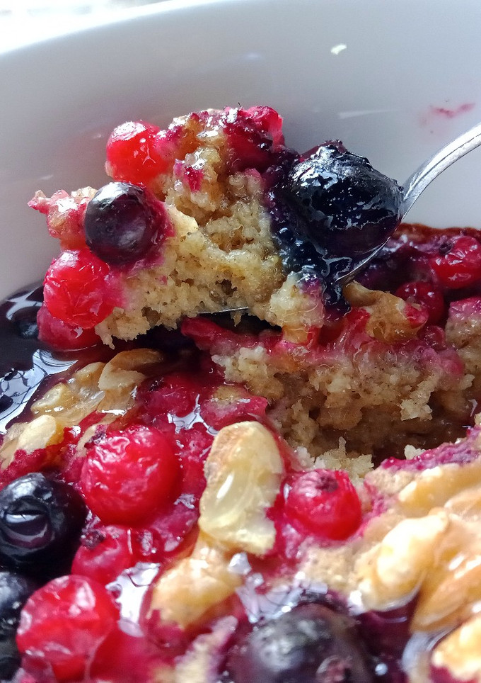 Una foto de Avena horneada con frutos rojos