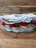 Bolo de Limão com Creme de Mascarpone e Morangos