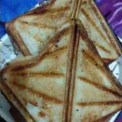 A picture of Bread toast.