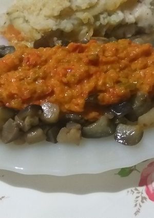 Una foto de Estupenda y Fácil Ensaladita Tibia de Berenjenas