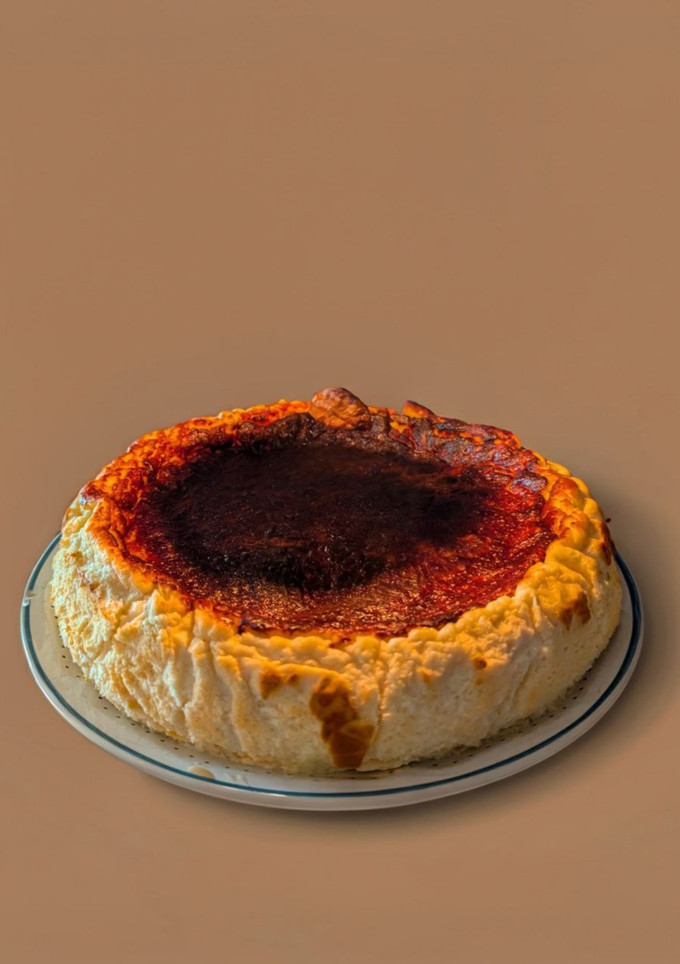 Una foto de Tarta de queso estilo la viña sin azúcar