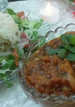 A picture of Mazedar timater ki chutney.