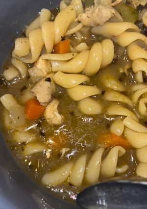 Foto de Sopa de Massa com Frango e Legumes