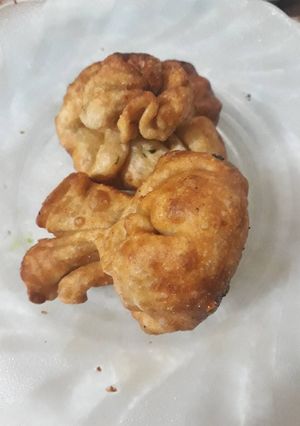 A picture of Peas Potli Samosa.