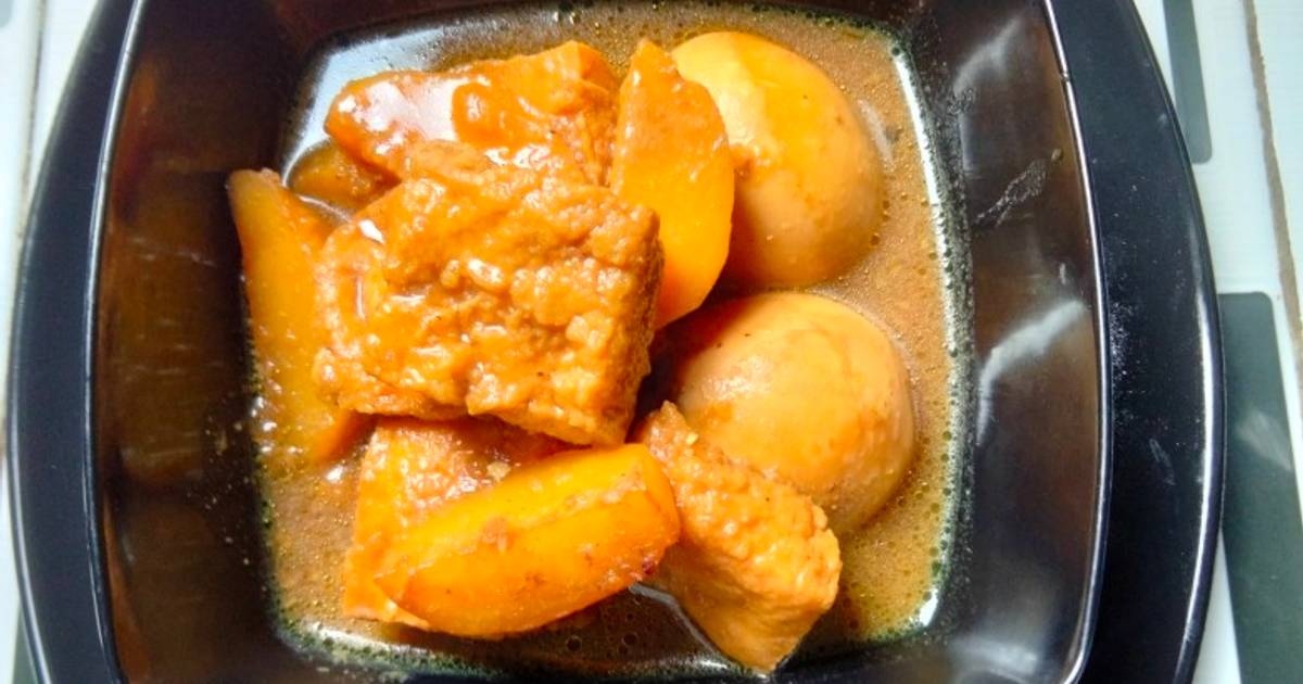 Resep Semur KTT(kentang,tahu,telur) Oleh Kinan Fianasalsabila - Cookpad