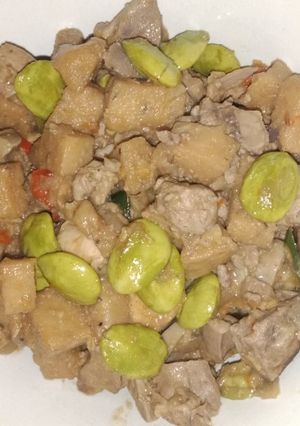 Foto resep Tumis pete with hati ayam campur oncom saos tiram