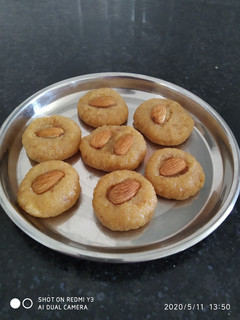 થાબડી (Thabdi recipe in Gujarati) રેસીપી મુખ્ય ફોટો