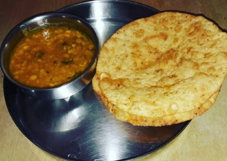 Steps to Make Favorite Dal Pakwan