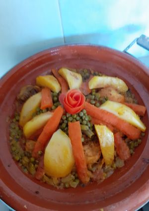 صورة لوصفة طاجين الخضر والدجاج