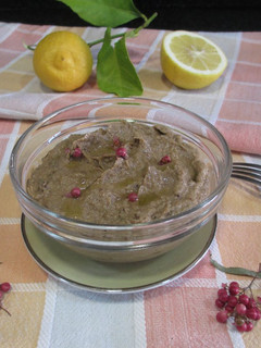 Una foto de Paté de sardinas con berenjenas asadas