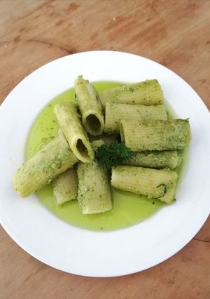 Una foto de Pasta al pesto