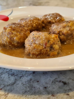 Una foto de Albóndigas en salsa de cerveza negra