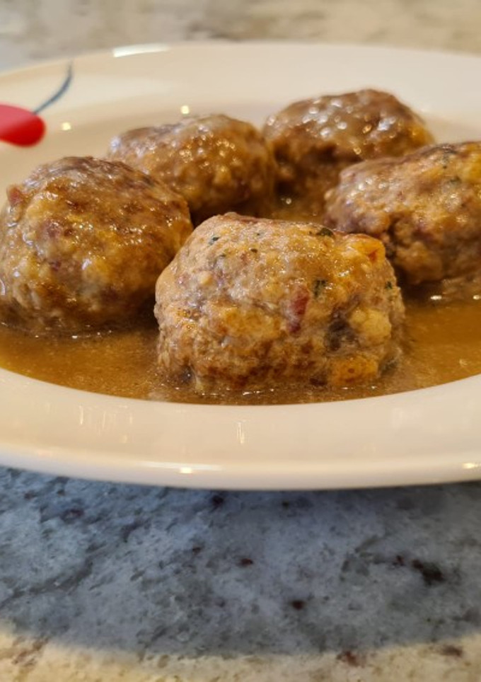 Una foto de Albóndigas en salsa de cerveza negra