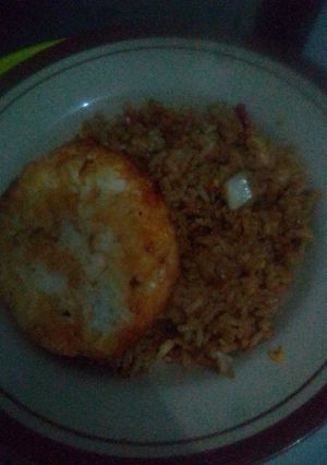 Foto resep Sarapan Nasgor simple..iris-iris cemplung-cemplung ala ala akuuu