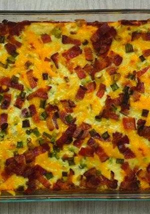 A picture of Tator Tot Jalepeno Popper Casserole.