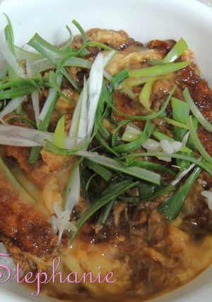炸豬排蓋飯 的食譜成品照片