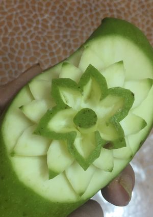 A picture of Raw mango flower.