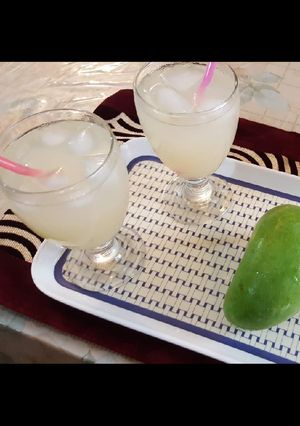A picture of Raw mango sqush.