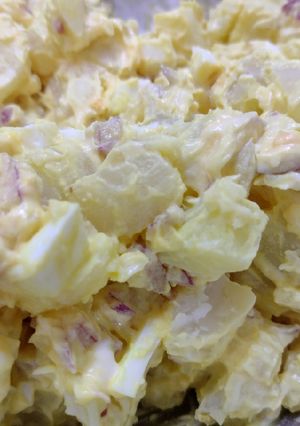 Una foto de Ensalada de papa y huevo