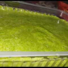 A picture of Coriander and Garlic sauce.