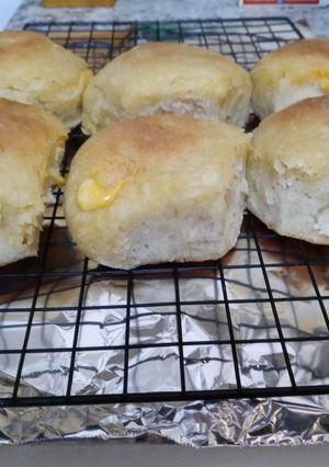 A picture of North Carolina style cheese stuffed biscuits.