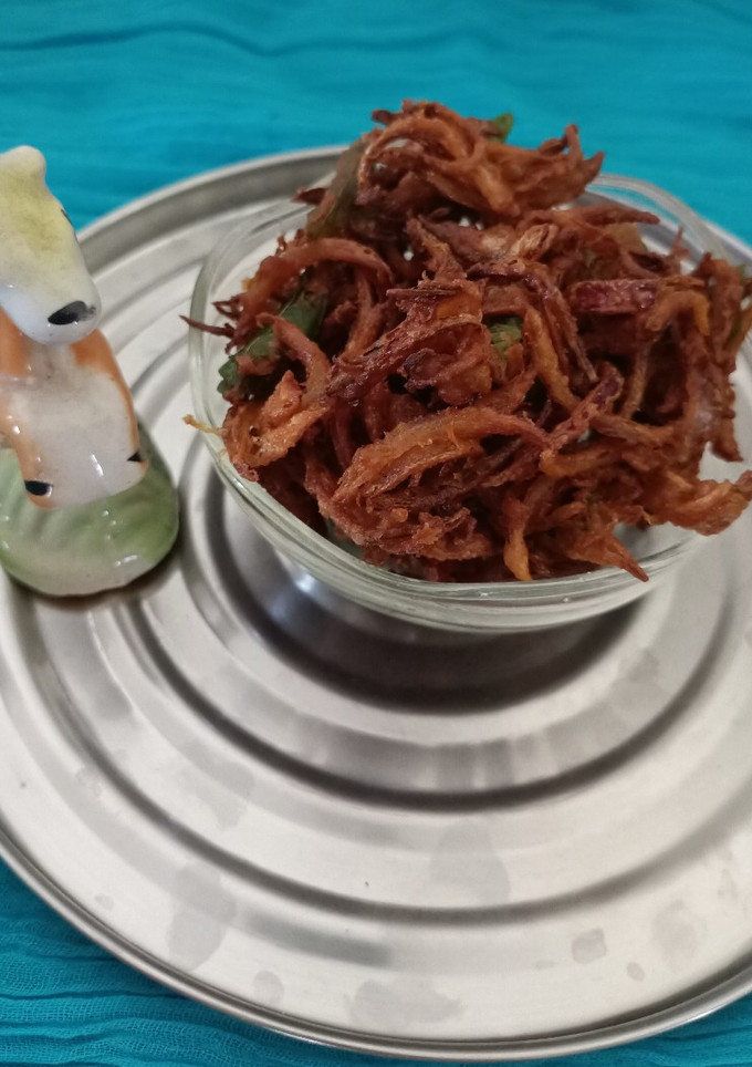 🌰🌰வெங்காய பக்கோடா🌰🌰 செய்முறை முக்கிய புகைப்படம்