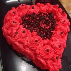 A picture of Pineapple red cake.