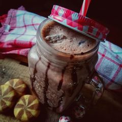 A picture of Chocolatto milkshake.