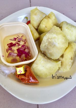 A picture of Boiled sweet potatoes.