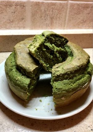 Foto di Ciambella dolce agli spinaci🍩🥬🍋