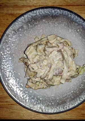 Una foto de Ensalada de col con salsa de yogurt