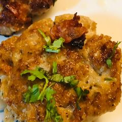 A picture of Peshawari Chicken Chapli Kabab.
