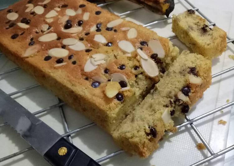 Resep: Bolu Pisang Hanya 5 Bahan sederhana dan enak