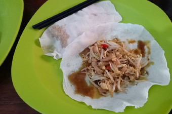 Cara Gampang Menyiapkan Lumpia Basah (ala) Bandung Rumahan
