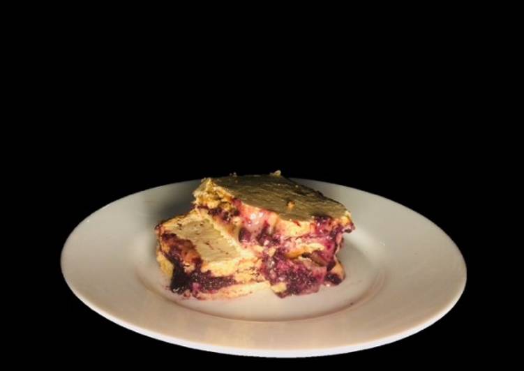 Gooey blueberry Bars Gooey blueberry Bars