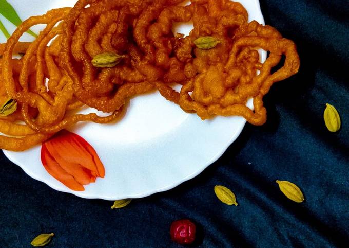 Homemade jalebis