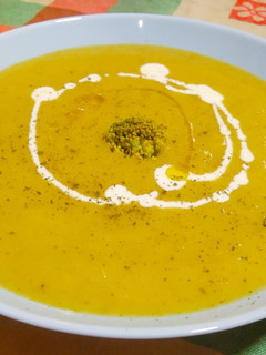 Una foto de Crema de puerro y brócoli