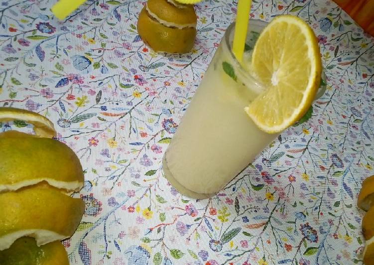 Step-by-Step Guide to Prepare Speedy Orange mojito mocktail